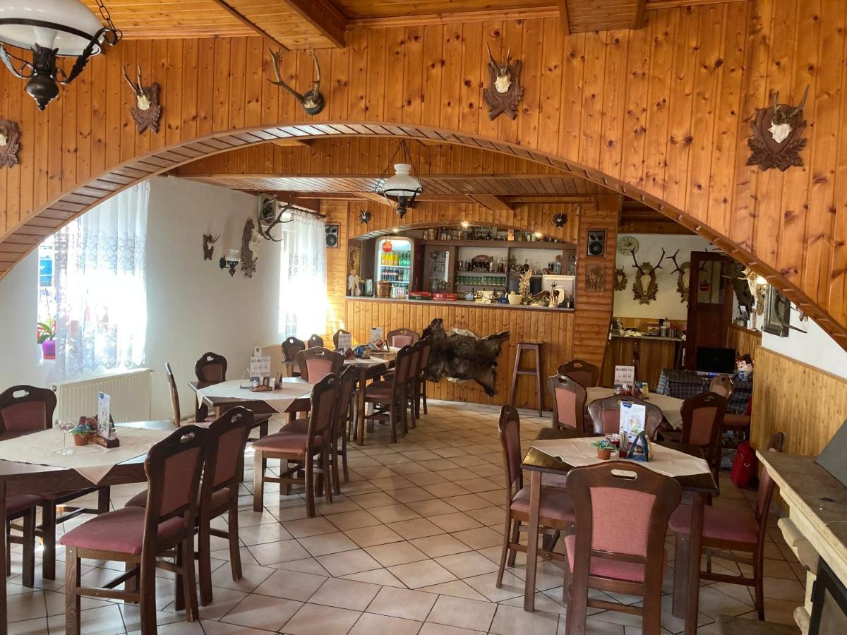 Penzion Restaurace Zatisi Rumburk Kültér fotó