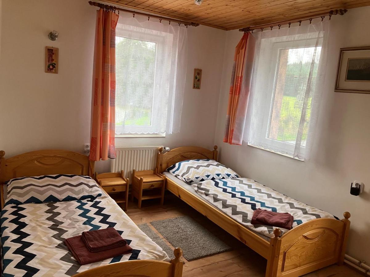 Penzion Restaurace Zatisi Rumburk Kültér fotó